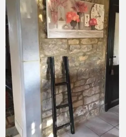 Villa Maison Et Son Jardin Situés Dans Le Condroz