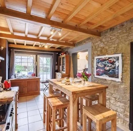 Maison Et Son Jardin Situes Dans Le Condroz * Marchin