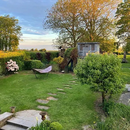 Villa Maison Et Son Jardin Situes Dans Le Condroz Marchin